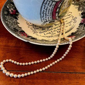 Vintage beautifully matched pearls, 18" necklace